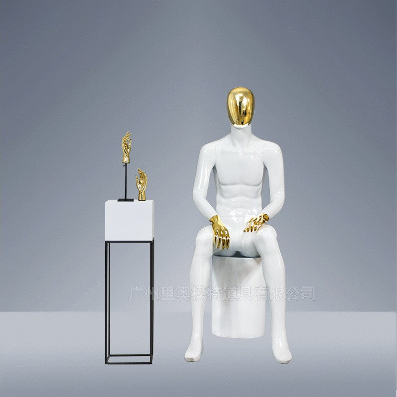 High Quality Gold Chrome Fiberglass Male Dress Form Mannequin Mannequin Stand with Shirt Display Sitting Option